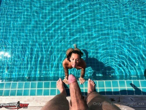 video-onlyfans_com-16480625912219.md.jpg